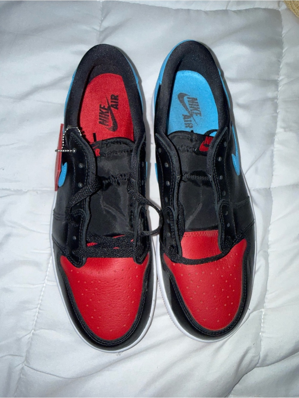 Nike Low Top Sneakers - Red, Black & Blue Accents